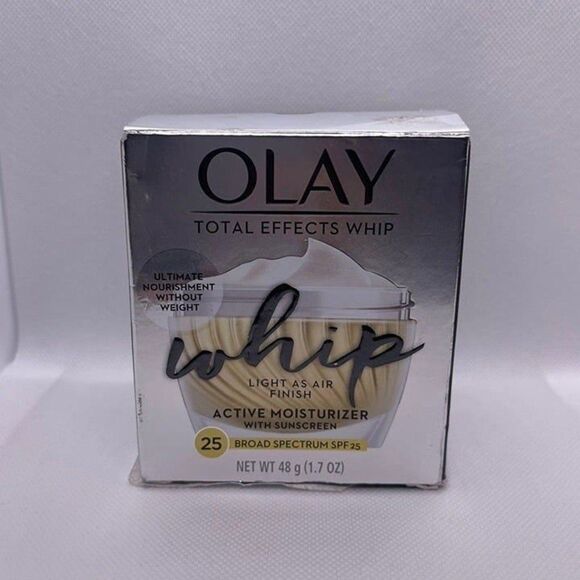 Olay Total Effects SPF Sunscreen Whip Face Moisturizer - Picture 8 of 10